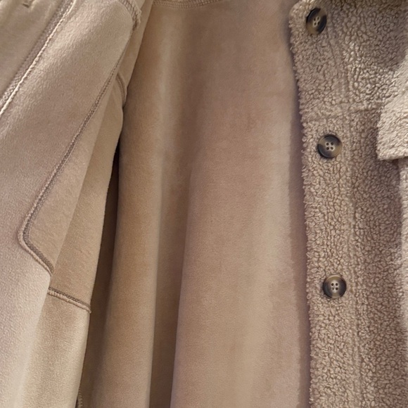 Banana Republic  Beige Sherpa Jacket - Picture 3 of 4